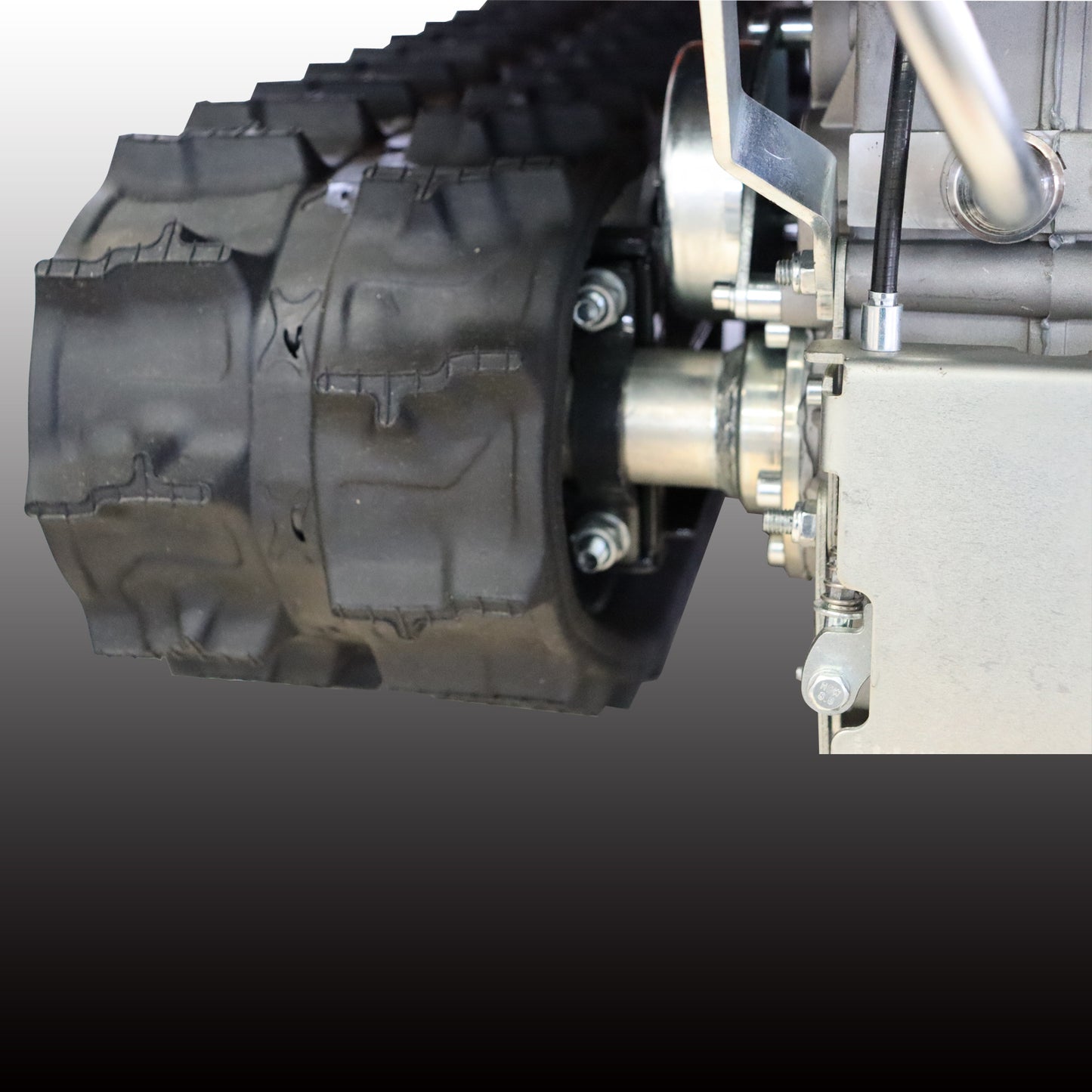 660 lb. Loading Capacity Track Barrow, Gas Powered, Welded Bucket, , Briggs & Stratton CR950,208cc 6.5HP, 3F+1R