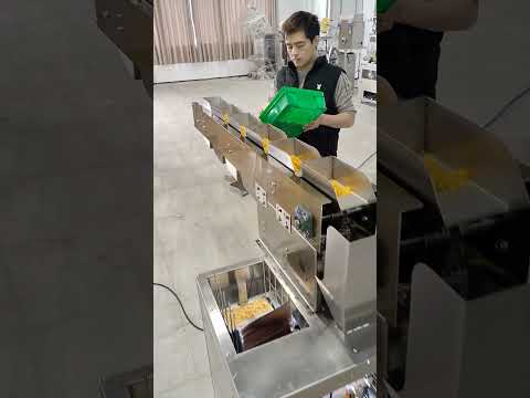 Semi-automatic Bucket Conveyor Belt Stand Up Pouch Filling And Sealing Machine, Multi-Function Bag Packing Machine