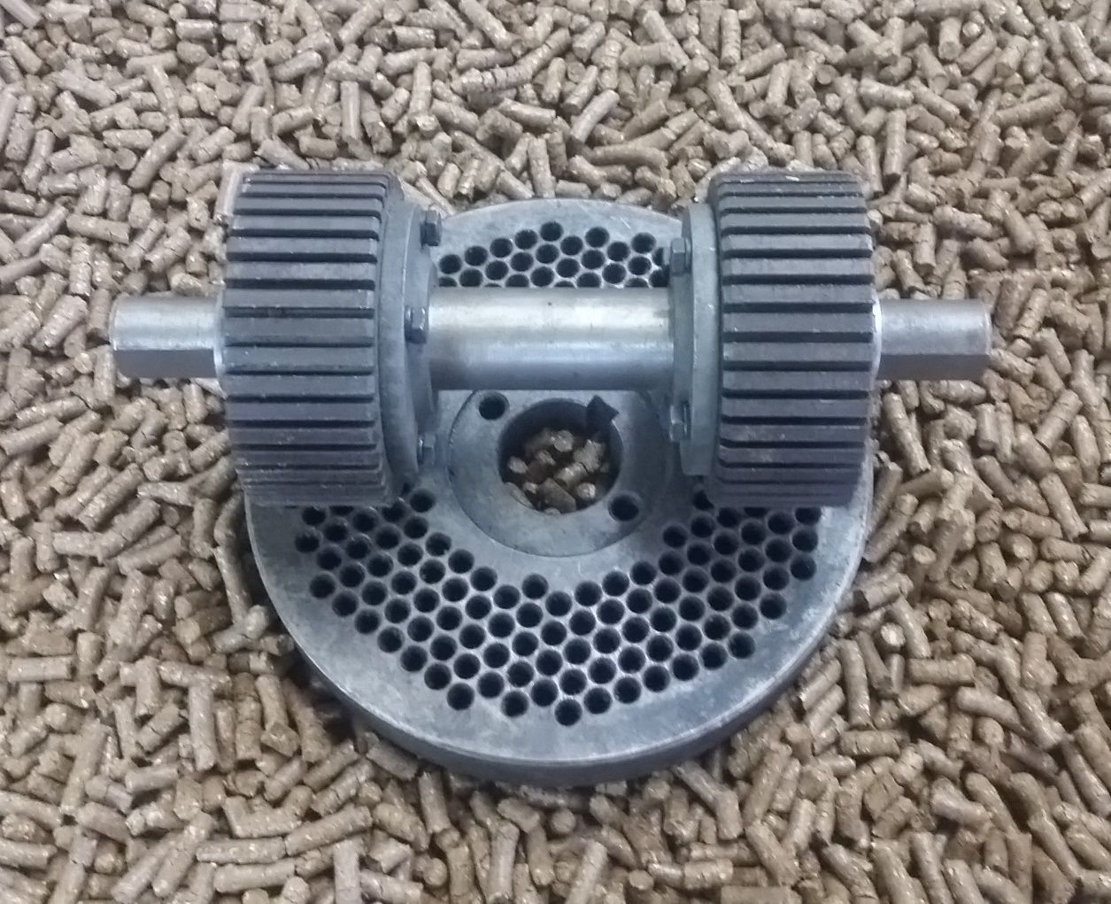 Pellet Mill Die - CECLE Machine
